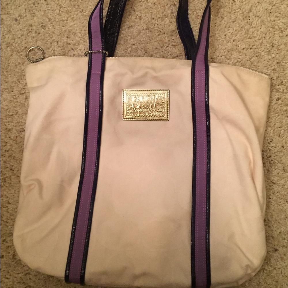 Coach Poppy “You Wouldn’t Believe” Tote w Dust Bag